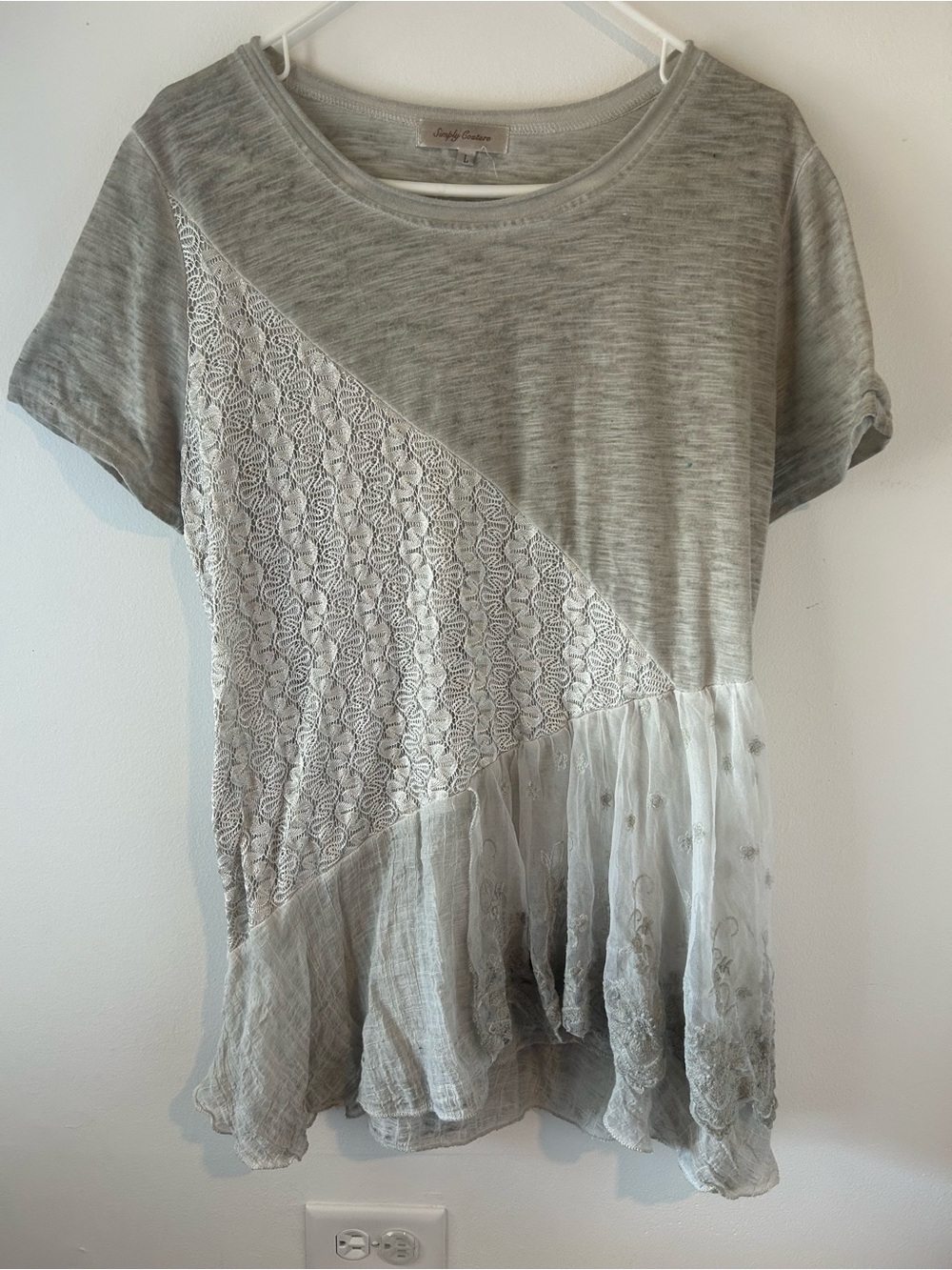 Simply Couture Light Grey Lace & Mesh Short Sleeve Top